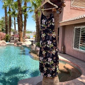 TEA N ROSE HEAVEN-SCENT FLORAL MAXI DRESS SZ: S